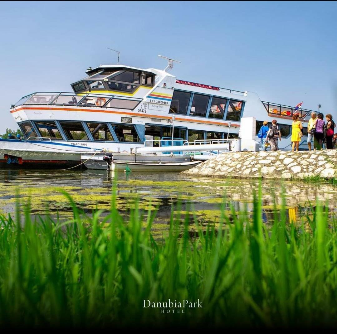 Hotel Danubia Park Veliko Gradište Eksteriør bilde
