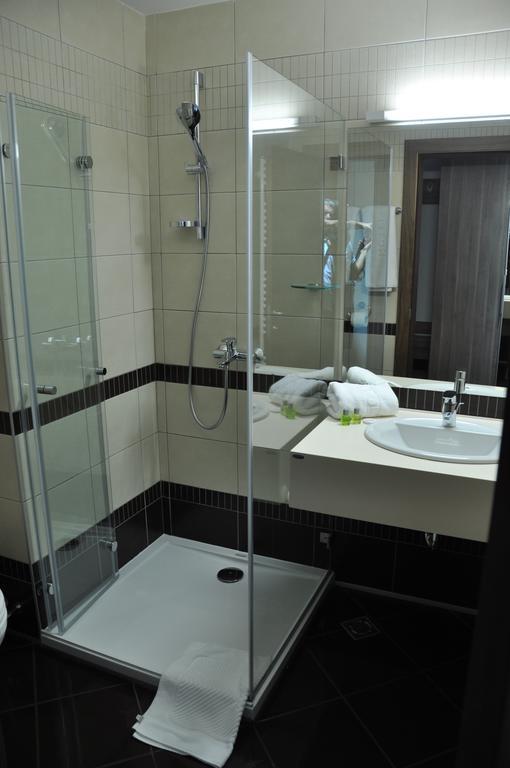 Hotel Danubia Park Veliko Gradište Rom bilde
